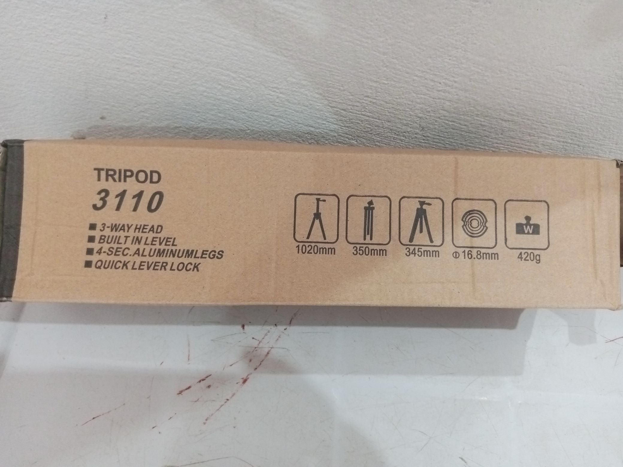 Tripod 3110: Lightweight Aluminum Camera and Smartphone Stand